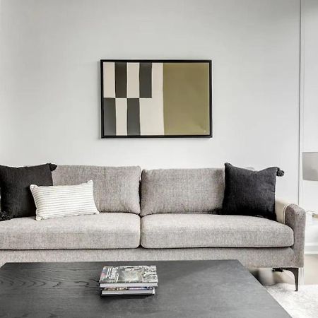 نيو يورك Time Square Condos المظهر الخارجي الصورة